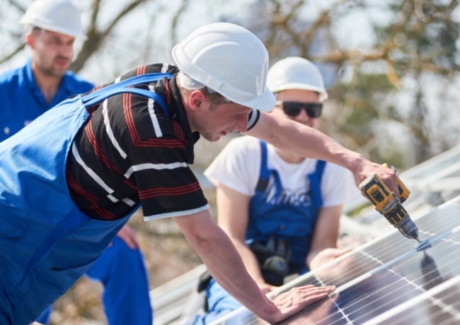 Installazione Impianti Fotovoltaici Installazione Impianti Fotovoltaici